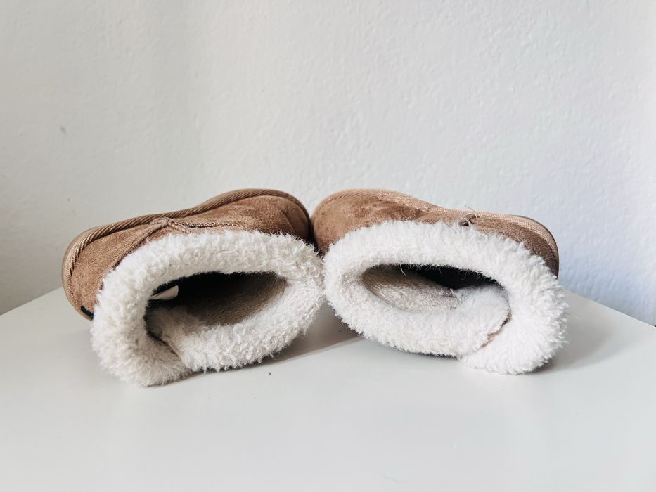 Botas Minnie com luz- Tam:23