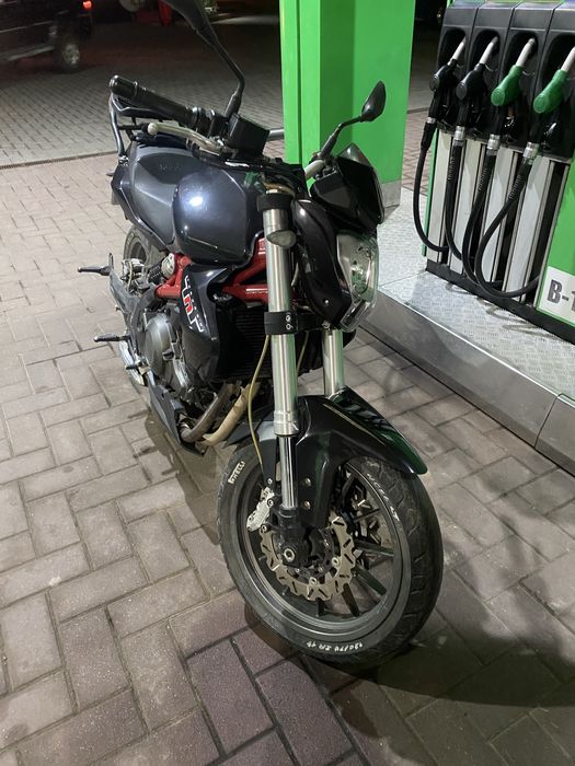 Продам Benelli TNT 300