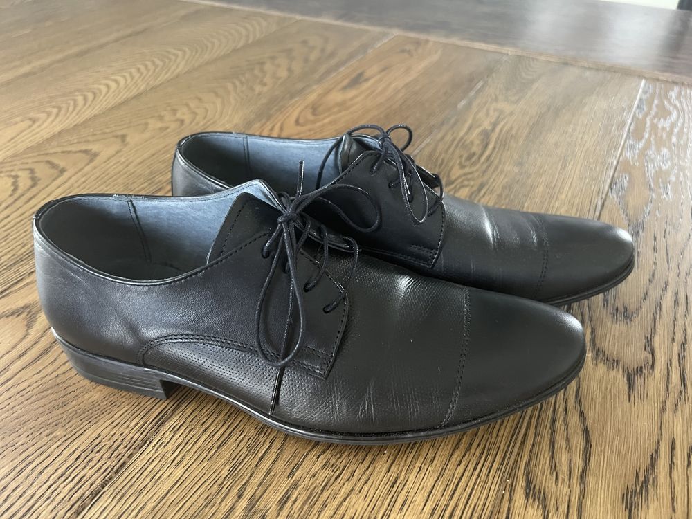 Eleganckie skórzane buty chłopięce r.35 - do Komunii