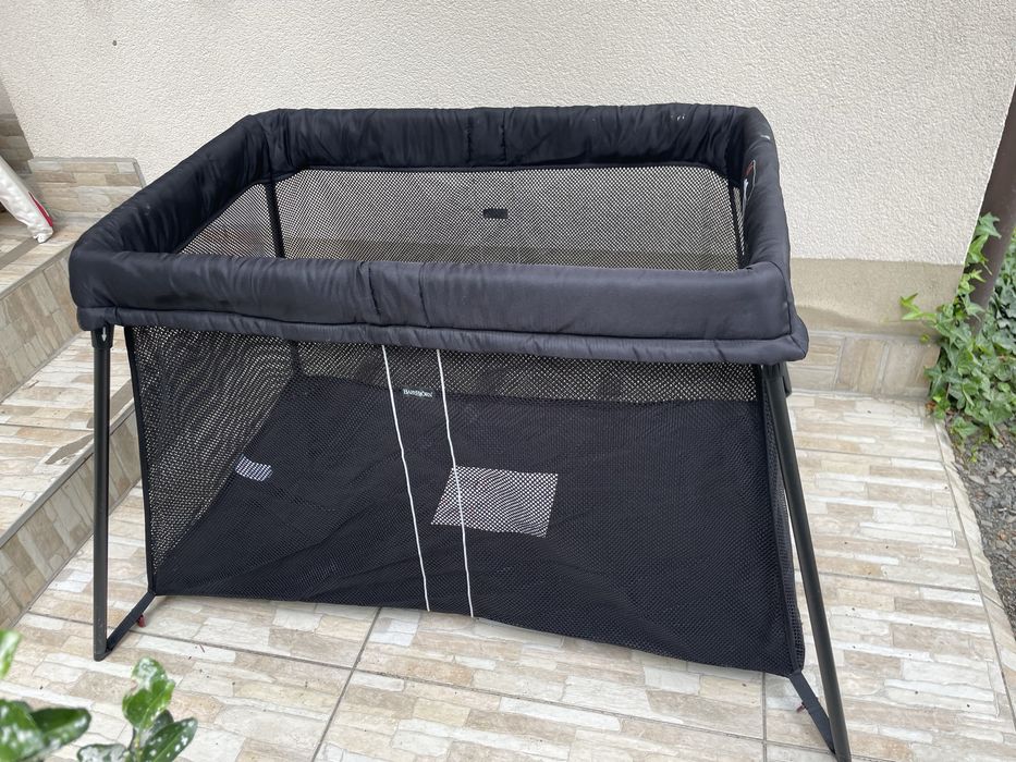 Łóżeczko turystyczne babybjorn kojec
