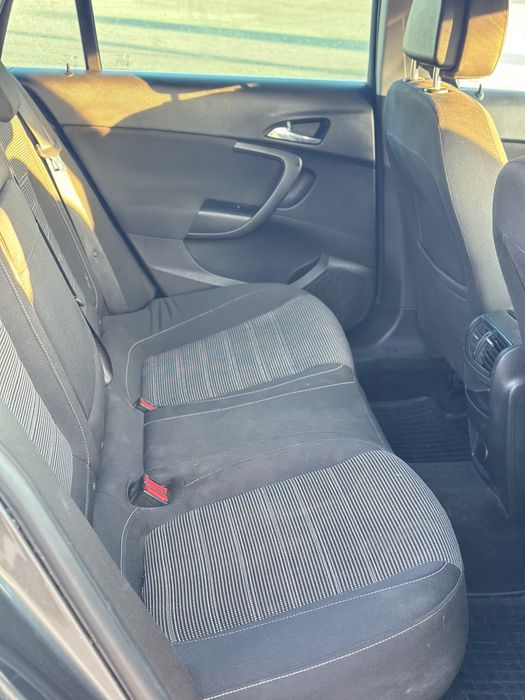 Opel insignia 2.0 дизель на ходу