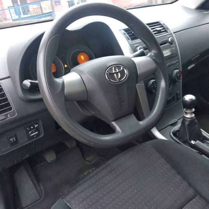 Toyota Corolla, 2012, 1.3 бензин. Киев