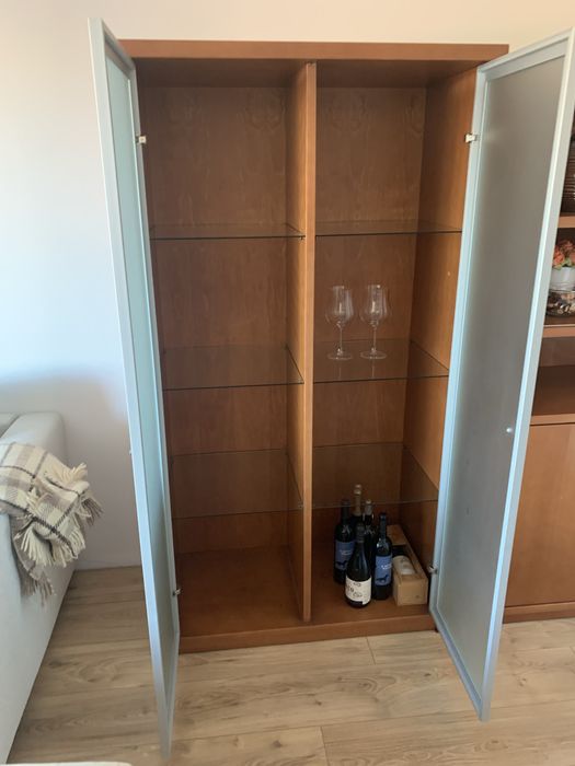 Vende se conjuntos de 4moveis ,o separados