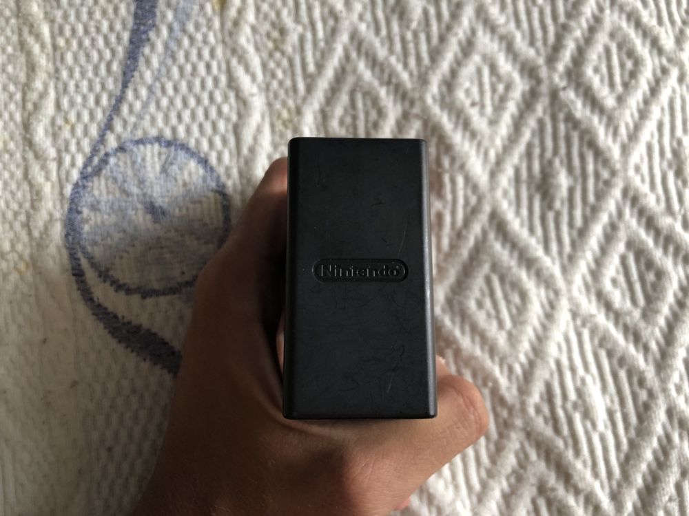 Nintendo Switch Completa com Dock + Acessórios – Excelente Estado