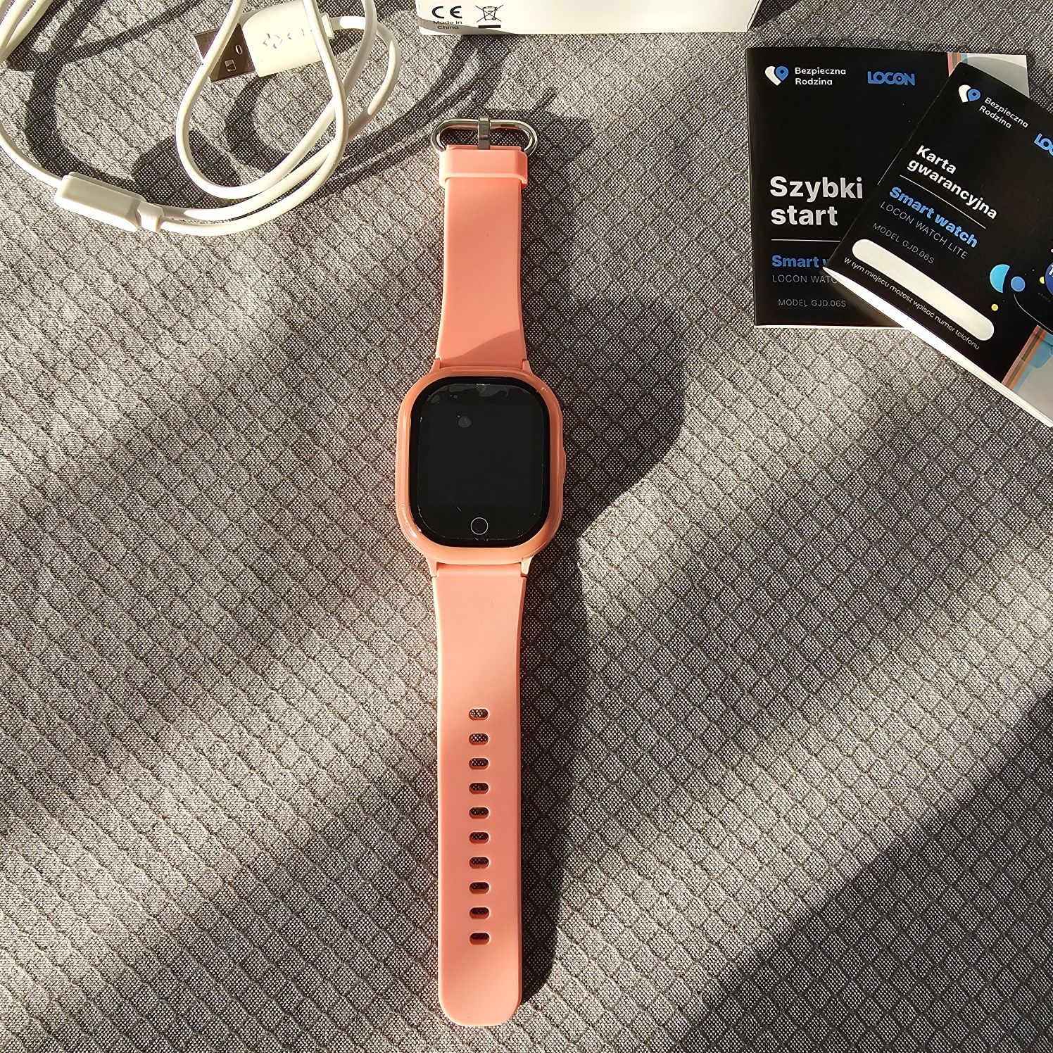 Zegarek smartwatch różowy