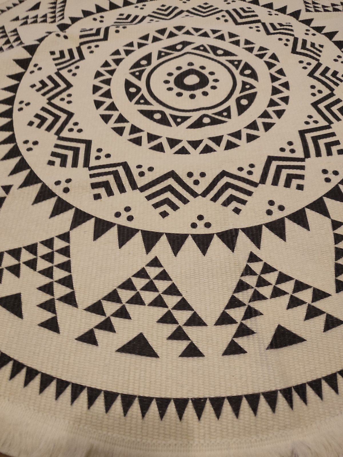 Nowy dywan okrągły 90 cm Wzory