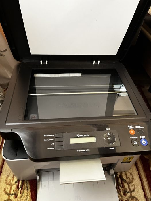 Принтер Лазерное МФУ SAMSUNG Xpress M2070