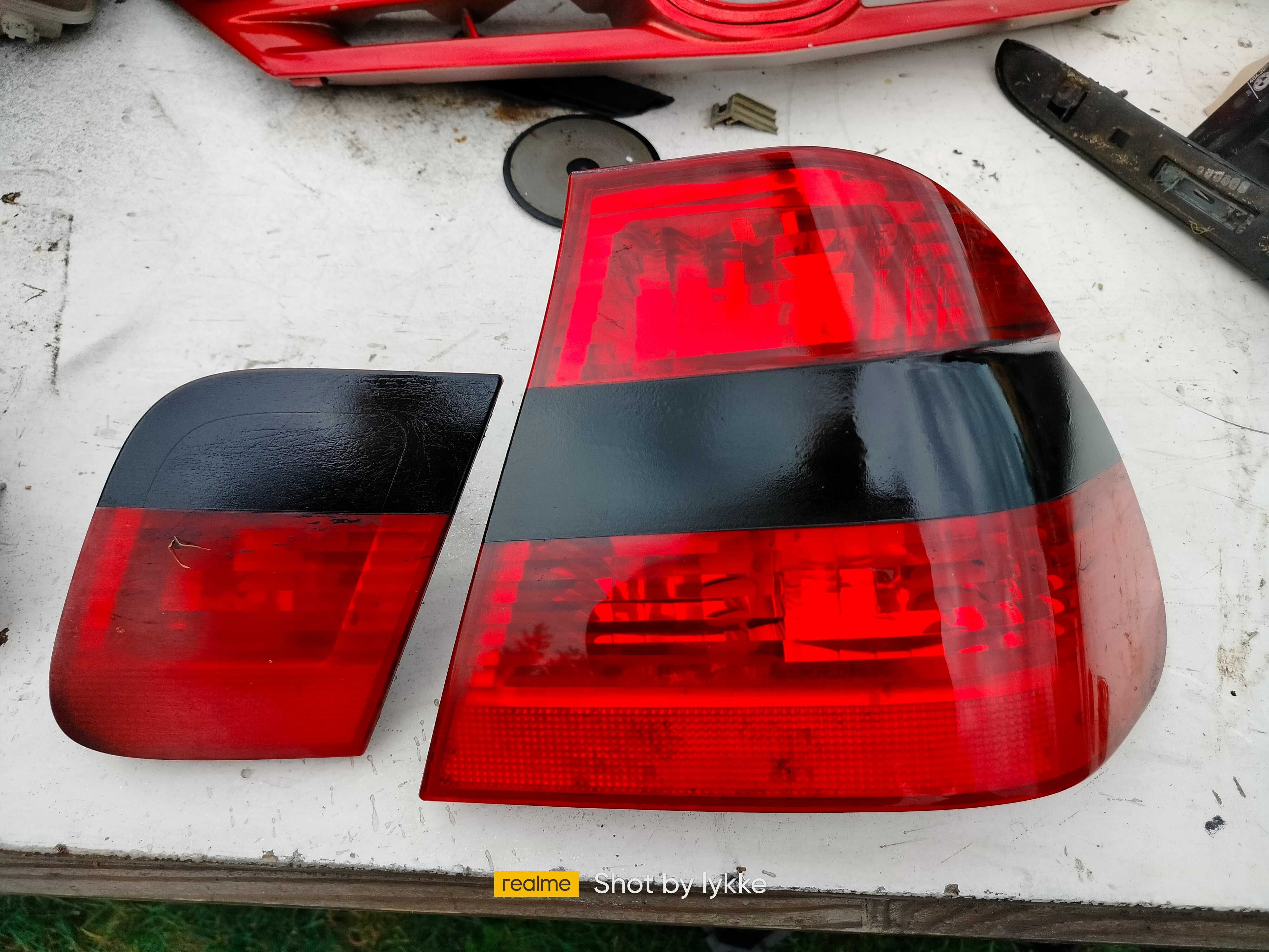 BMW E46 sedan komplet lamp tylnych