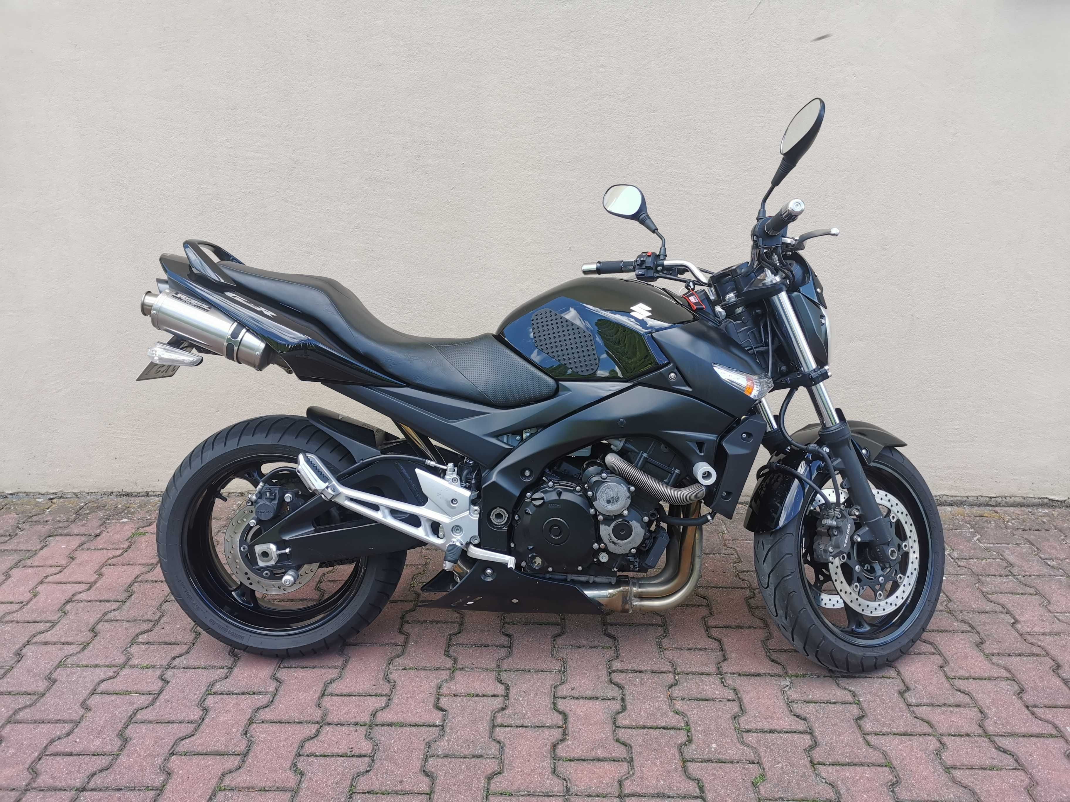 Suzuki GSR 600 z 2010r.