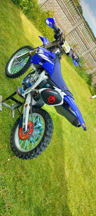 Yamaha YZF250 Kross cross