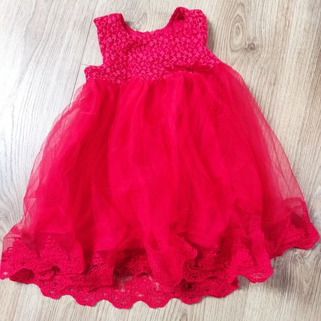 Sukienka czerwona dla dziewczynki sesja 86 92