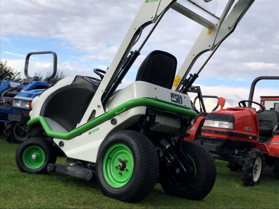 Kosiarka traktorek ETESIA HYDRO 100 BLHP EVOLUTION Diesel