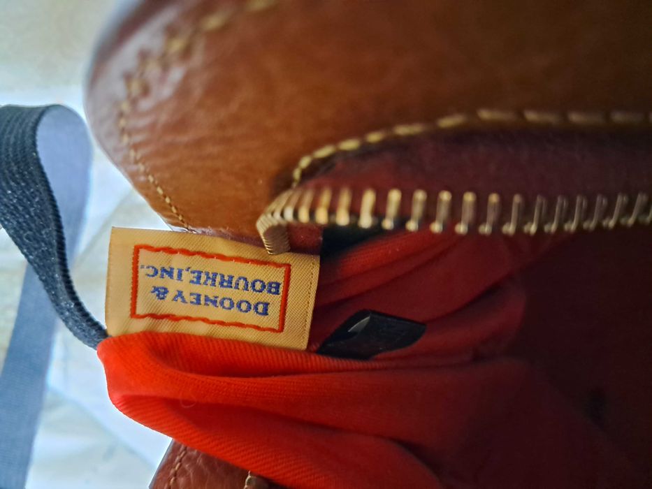 Сумка-саквояж фирмы Dooney&Bourke кожа