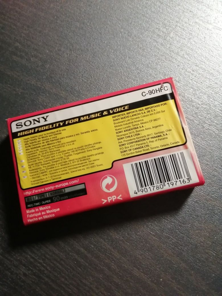 Кассета магнитофона sony