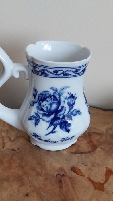 Pijałka - Viva  Porcelan Dolovice  - Kubek