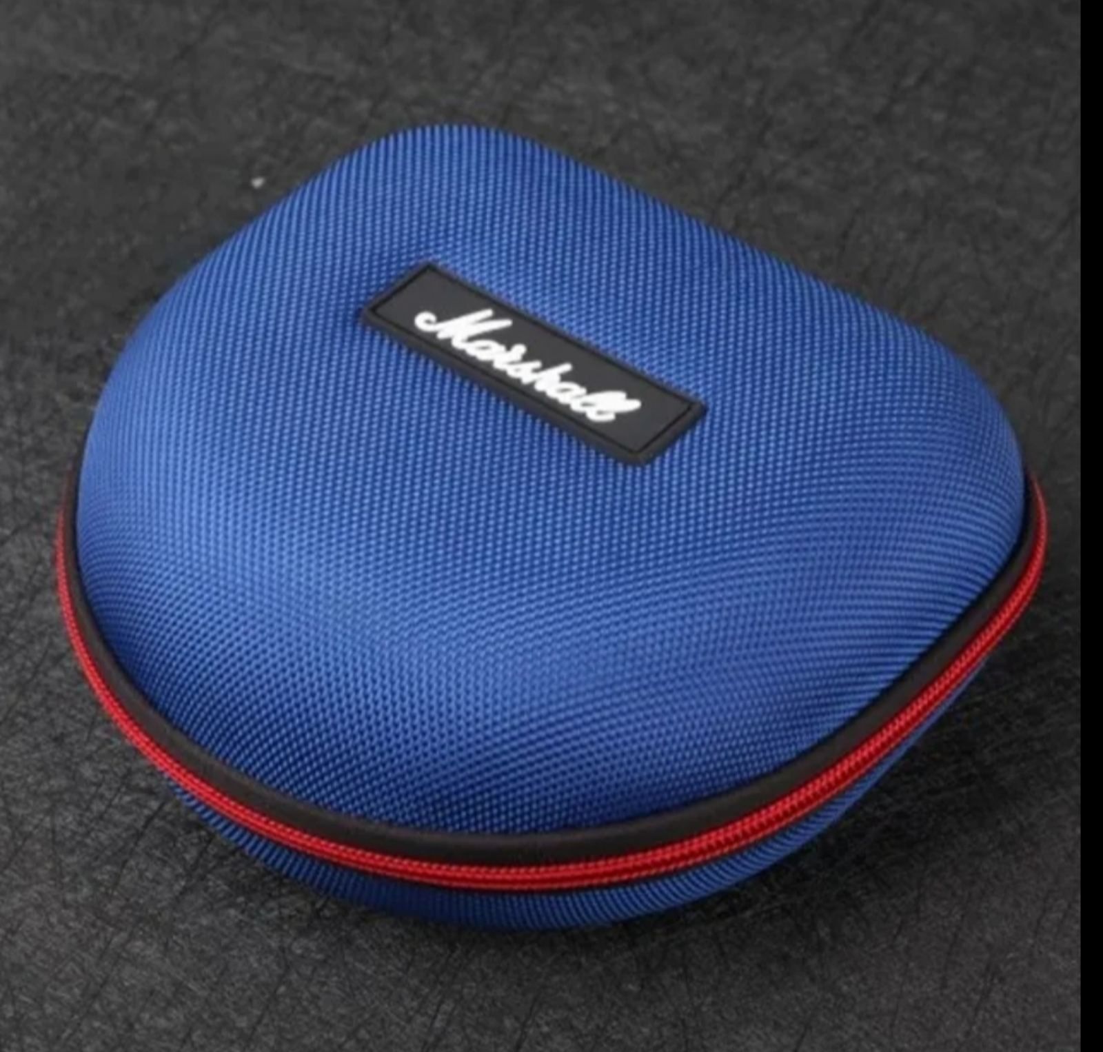 Чохли для навушників Marshall