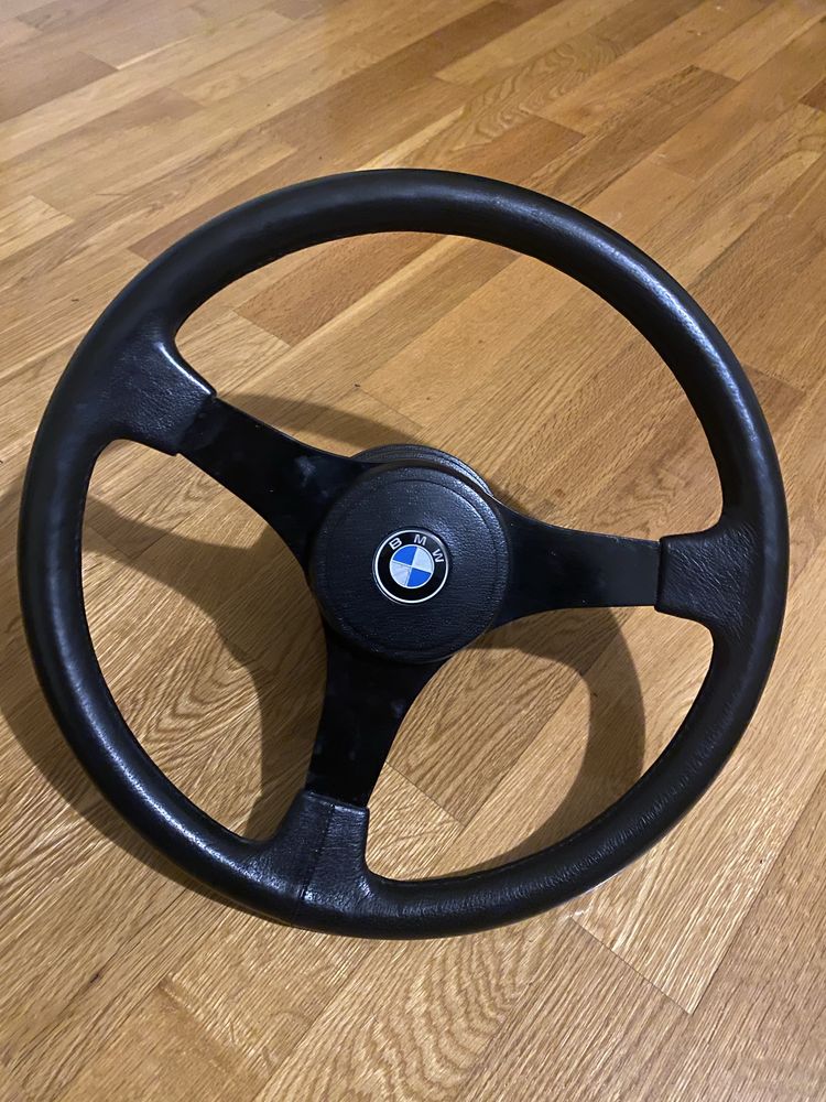Volante BMW original 2002