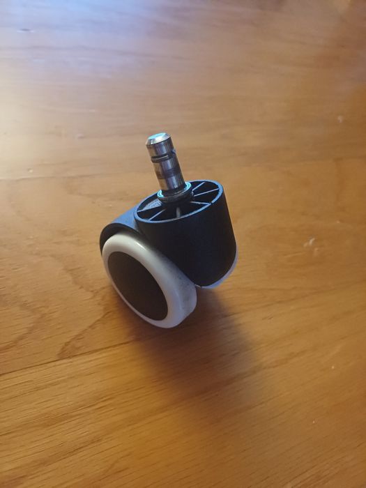Kółka do fotela biurowego ikea
