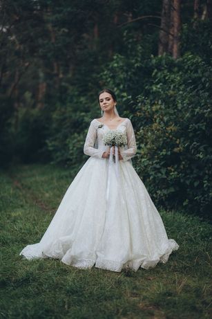 Весільне плаття, шите під заказ стан ідеальний