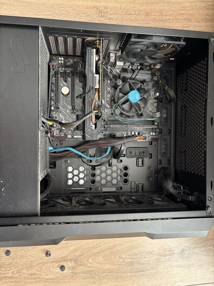 Komputer stacjonarny i3-8100 gtx 1060 6GB