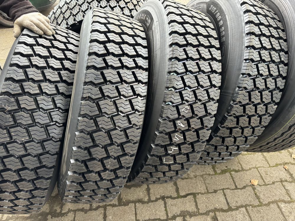 Opony zimowe 315/80 R22,5 napędowe bieżnikowane Michelin FV