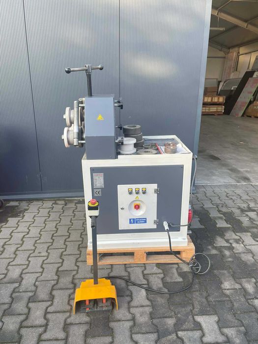 Giętarka walcarka do rur i profili