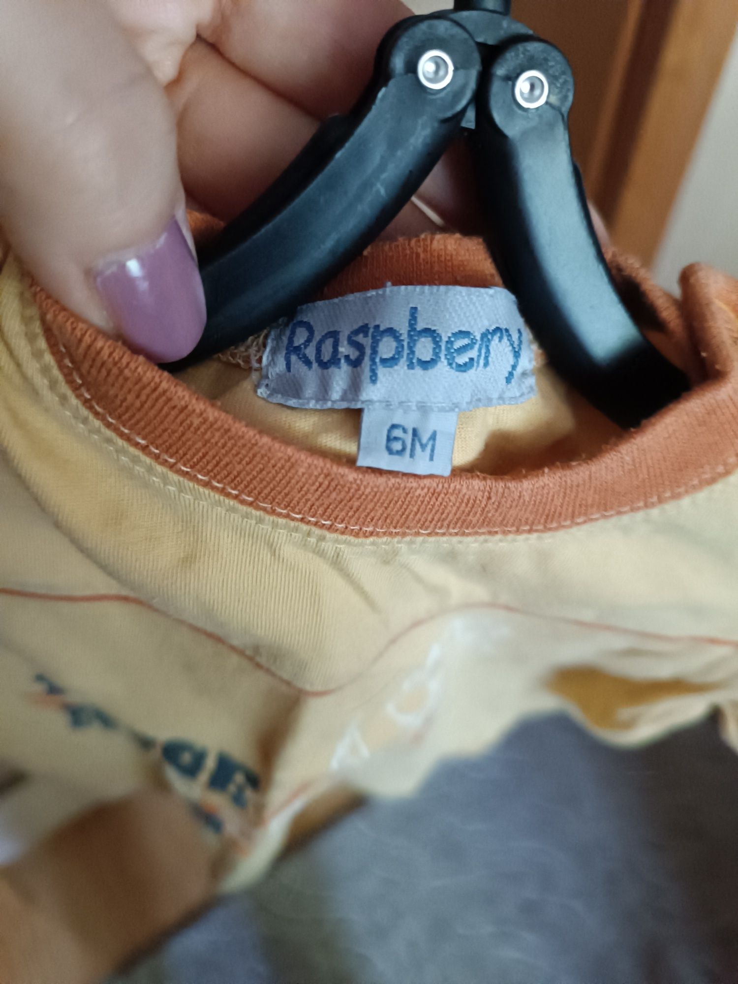 T-shirt dla niemowląt Raspbery rozmiar 6 miesięcy