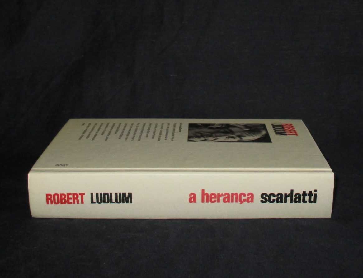 Livro A herança scarlatti Robert Ludlum