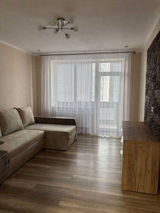 Оренда 1к квартири на вул. Антонича