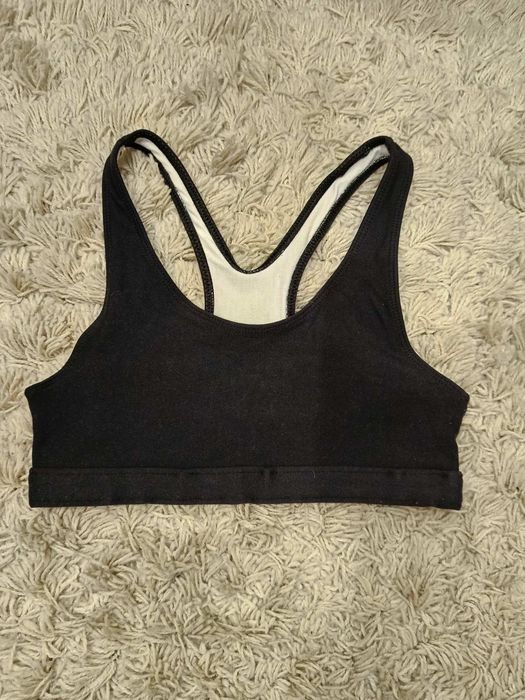 Топ спортивний для тренувань Stay in place