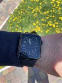 Apple Watch Series 5-44mm