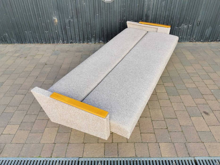 Kanapa/ Sofa "tapczan" JITONA, Czechosłowacja '60-Brusel design, Retro