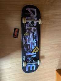 Skate Primitive 8.25 Nissan GTR34 Deck