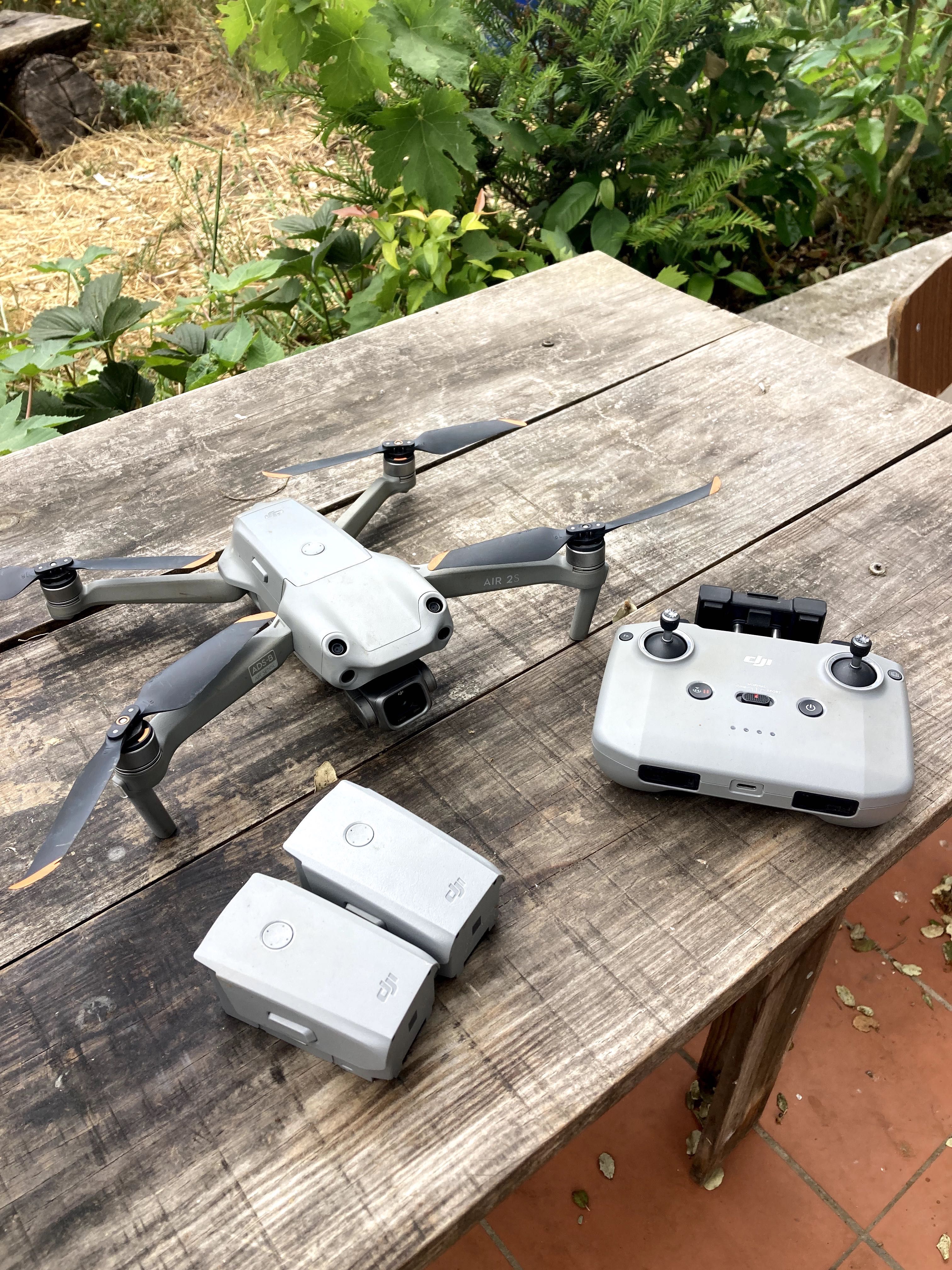 DJI Mavic Air 2S Fly More Combo