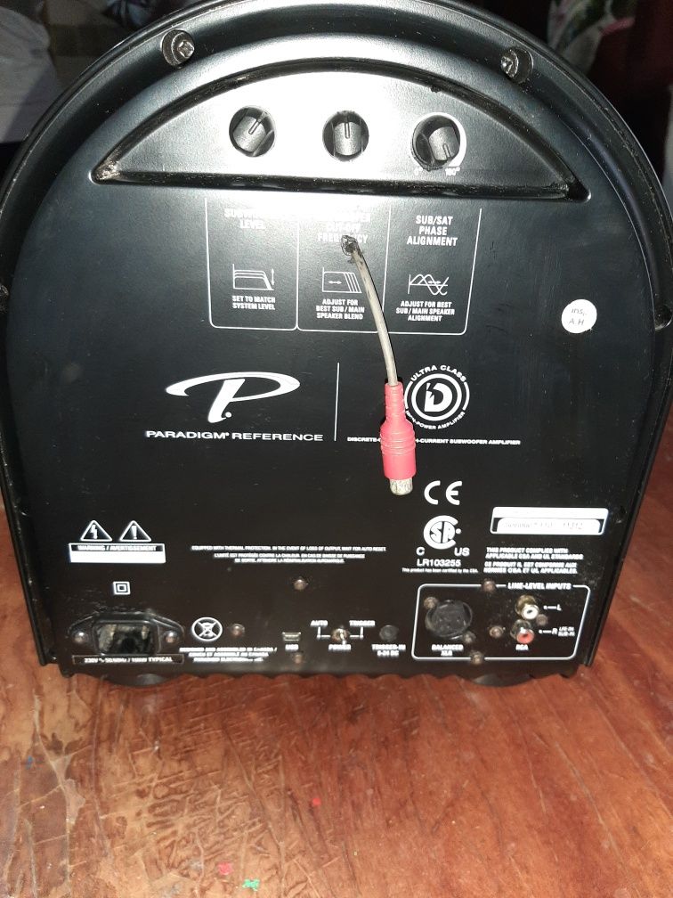 Сабвуфер Paradigm Seismic 110