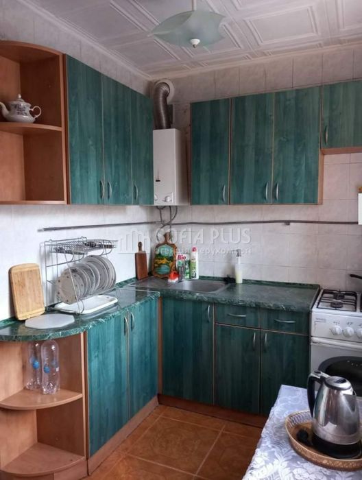 Срочно! 3к, Баумана пров. 8, недорого