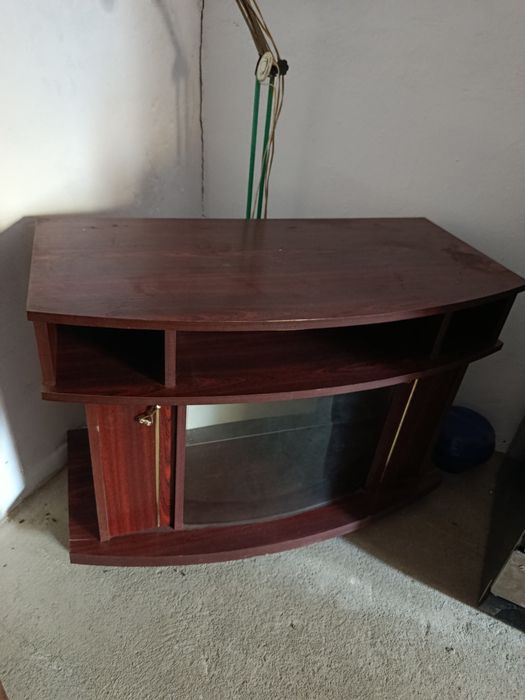 Продам  тумбу під телевізор