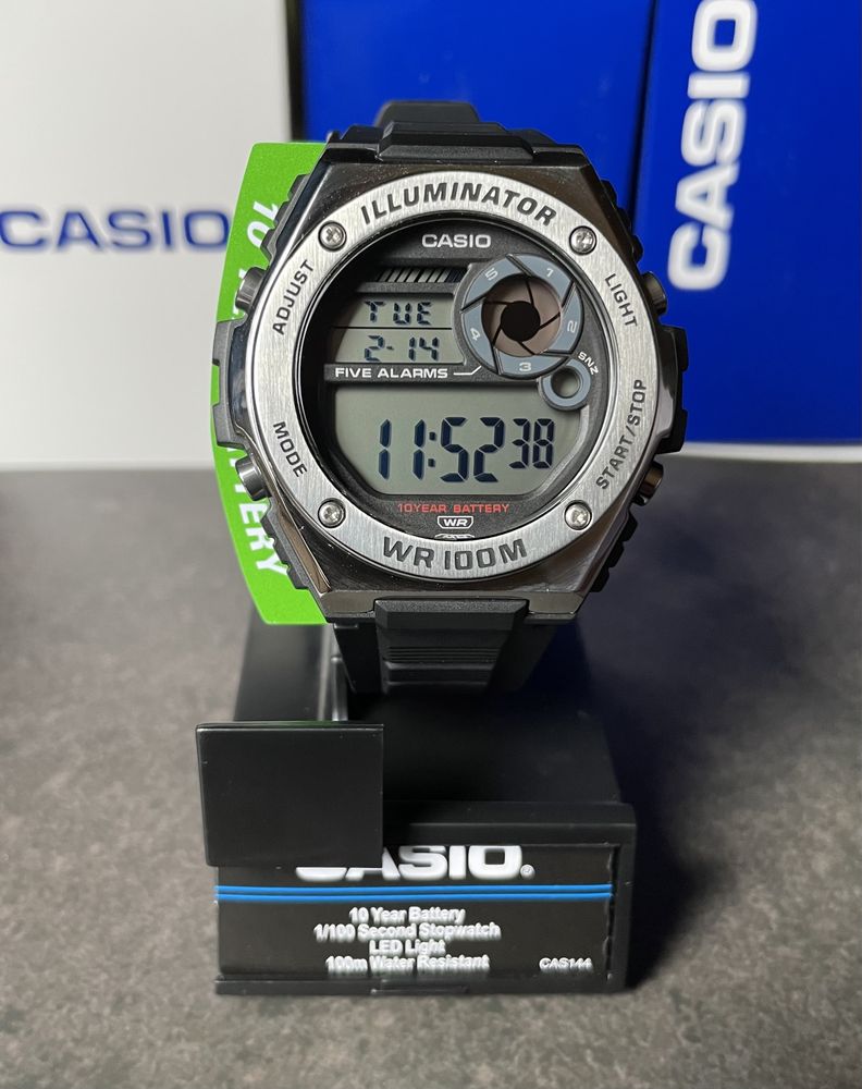 Чоловічий годинник Casio MWD-100H-1A новий оригінальний