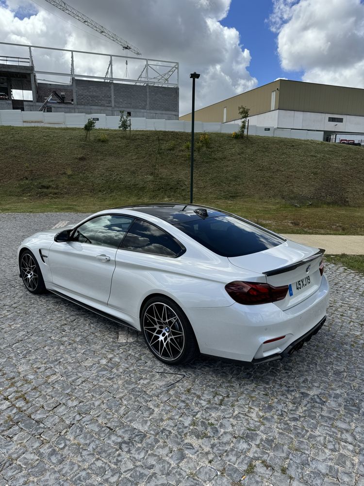 Bmw F82 M4 DKG Extras