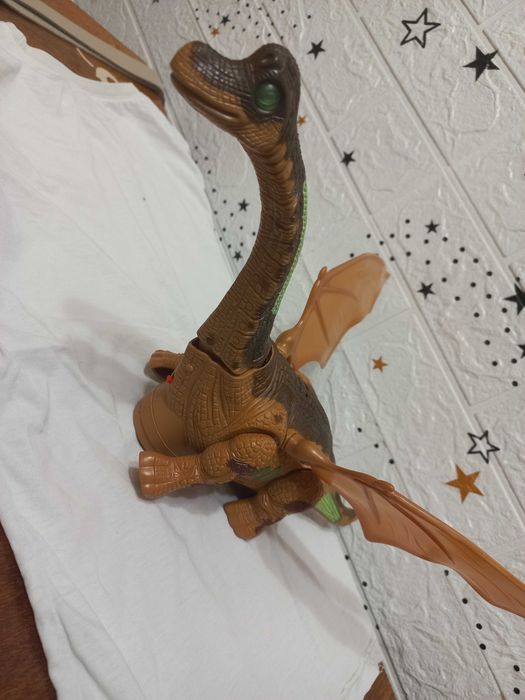 Динозавр з крилами