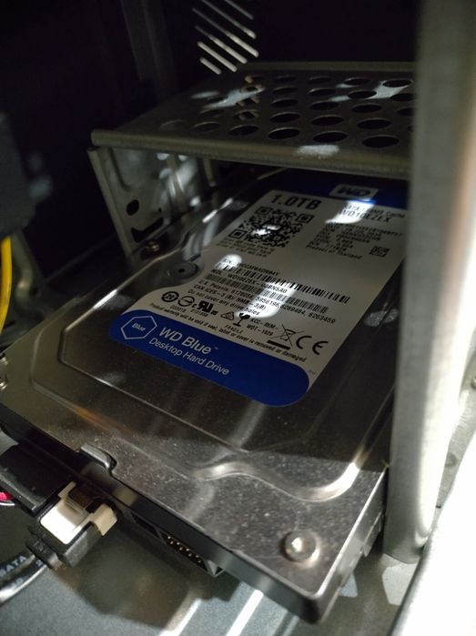 ПК компютер ОЗУ 4gb відеокарта 1gb диск 1тб і ссд128 гб