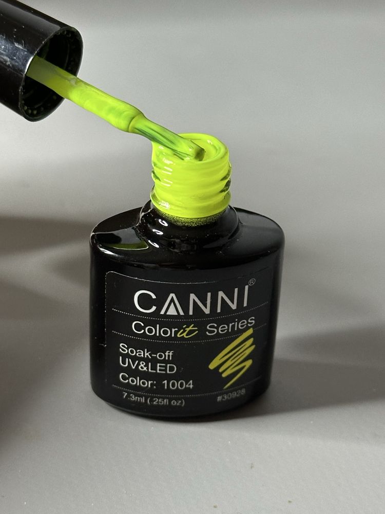 Гель лаки Saga Kira Canni , база Dark Pro Base, Nail Prep, типсы.