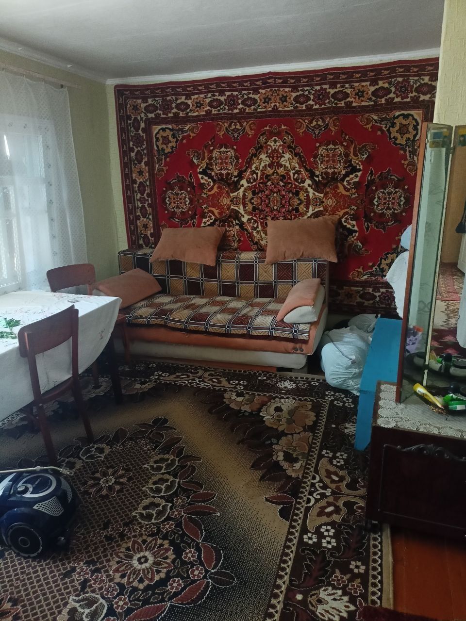 Дом в пгт Золочев