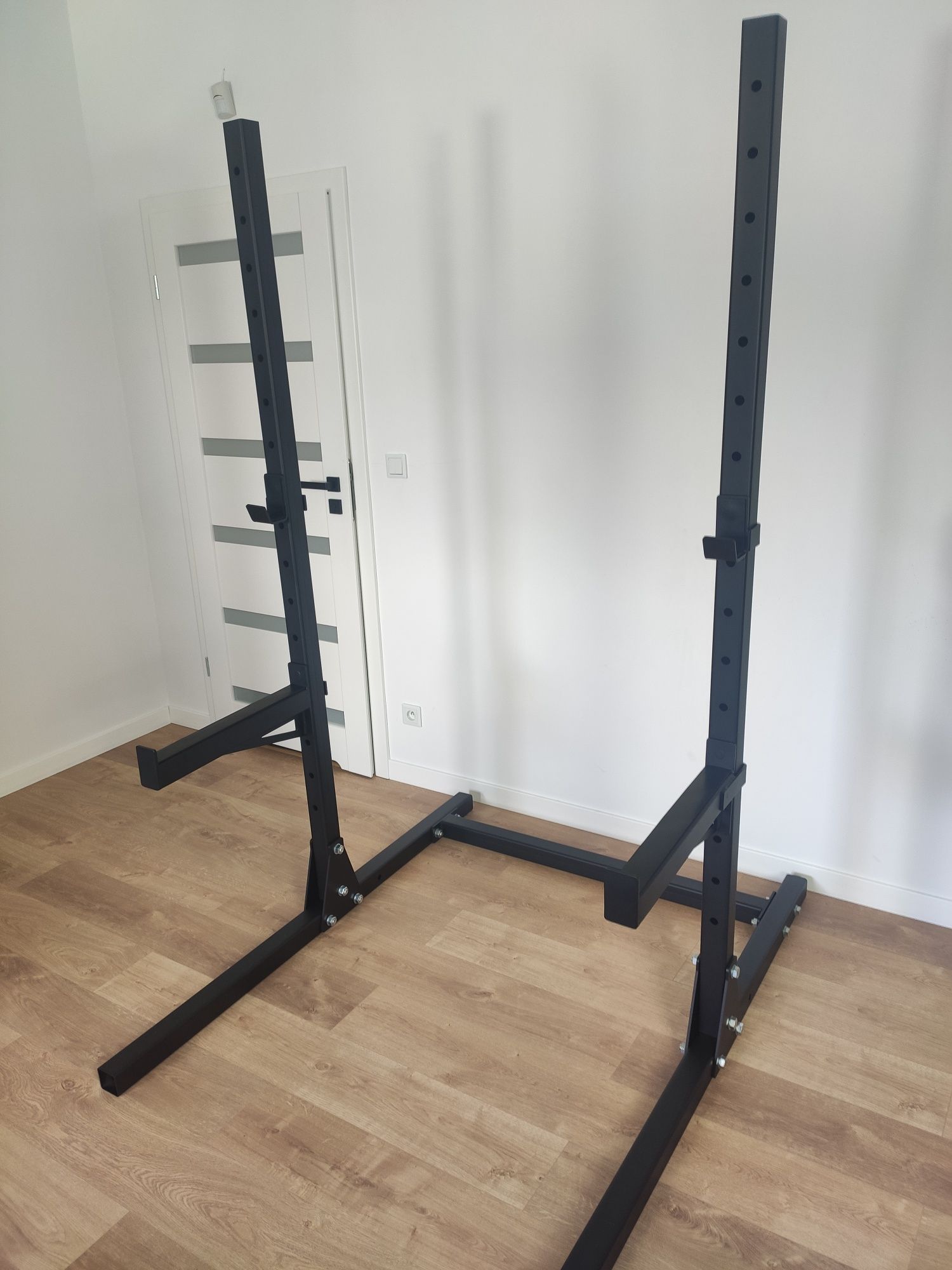Half rack stojak do przysiadów z asekuracją