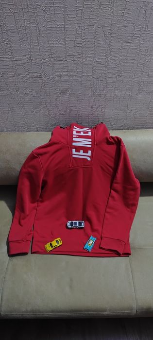 Продаж кофти з хомутом