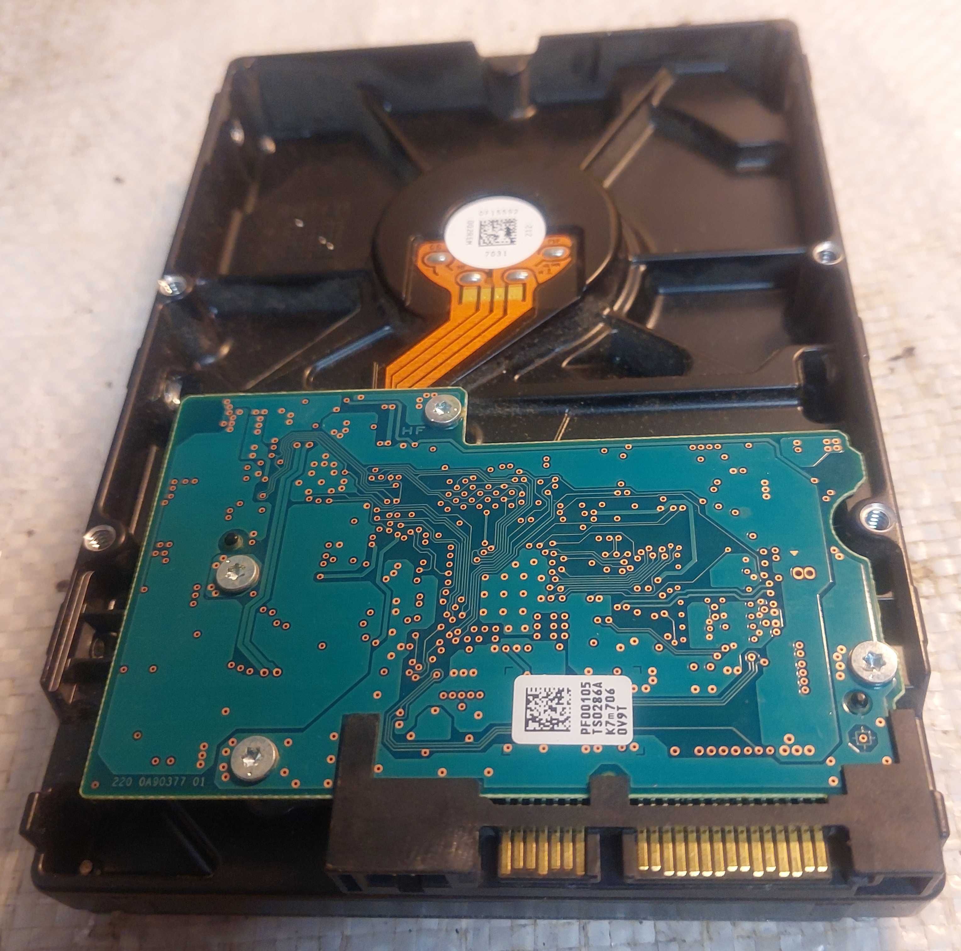 Жесткий диск 1 Tb Toshiba P300 7200 rpm 64Mb