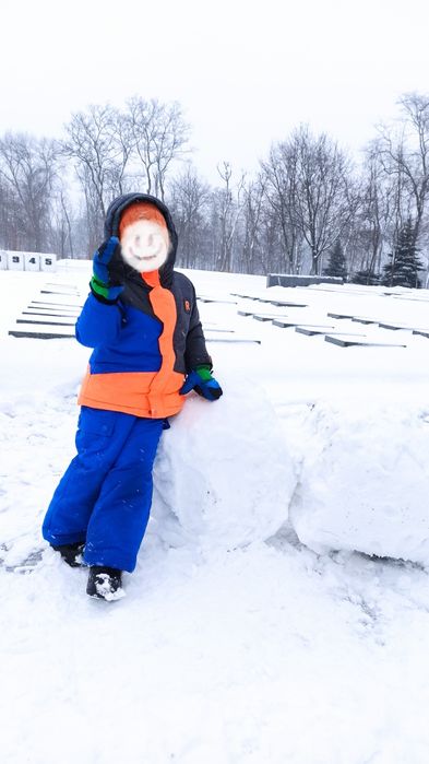 Зимовий комбінезон , лижний костюмReserved