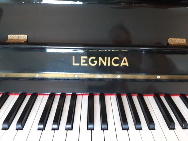 Pianino Legnica czarne