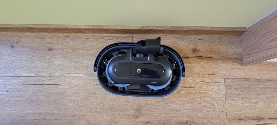 Stacja myjąca do odkurzacza electrolux