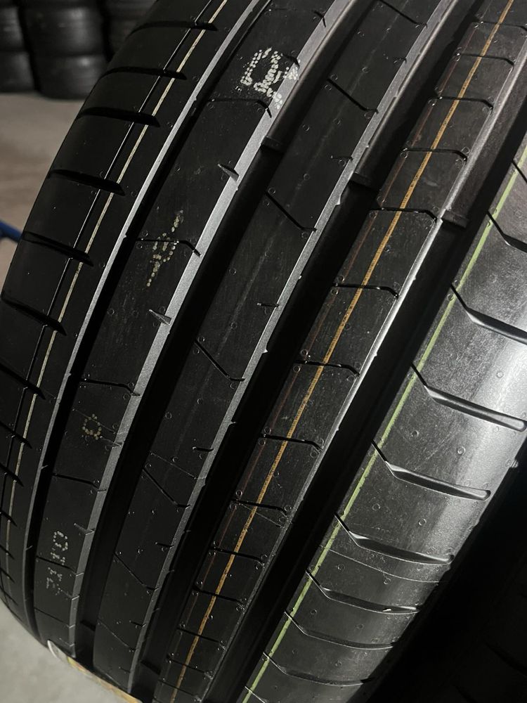 305/30/21+265/35/21 R21 Pirelli PZero PZ4 AO 4шт нові